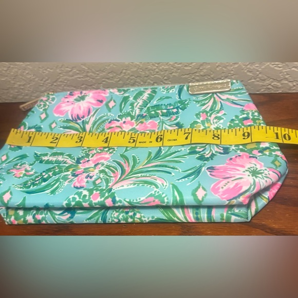 Lily Pulitzer Floral Print Cosmetic Bag - Picture 3 of 4